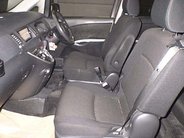 2013 Toyota ISIS